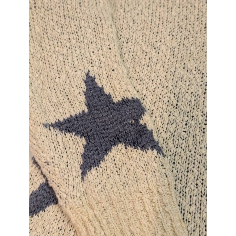 Newbury Kustom Star Sweater XS Cream Blue Knit Hole see pics - Picture 2 of 7